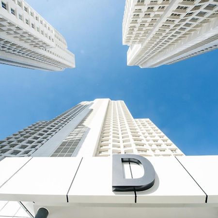 Sunrise Sky Lux Apartment, 33Rd Floor, Pool And Fitness Included Σκόπια Εξωτερικό φωτογραφία