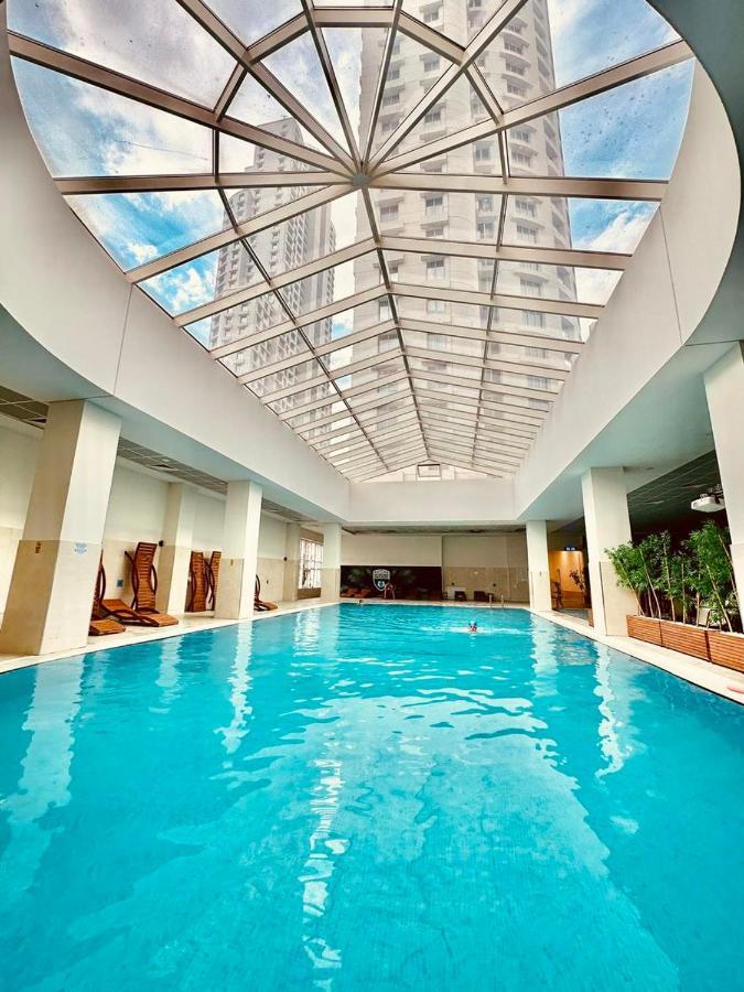 Sunrise Sky Lux Apartment, 33Rd Floor, Pool And Fitness Included Σκόπια Εξωτερικό φωτογραφία